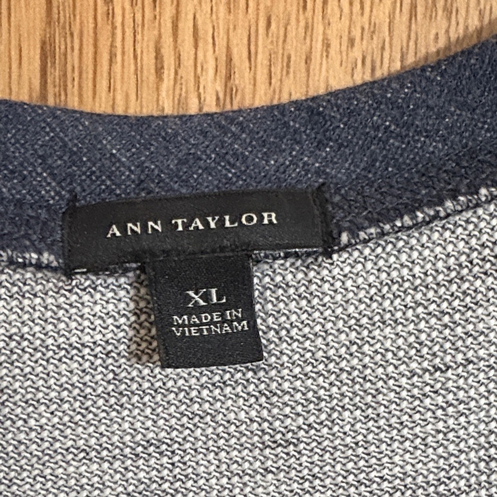 Ann Taylor Navy and Gray Knit dress - Picture 2 of 8